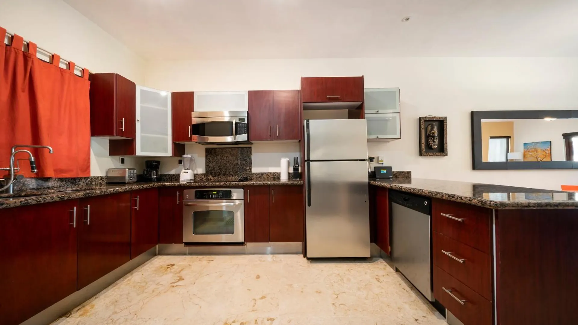 Condo Surf 301 - Luxury Oceanview Beachfront With Gym - At El Faro Condos Playa del Carmen Holiday home