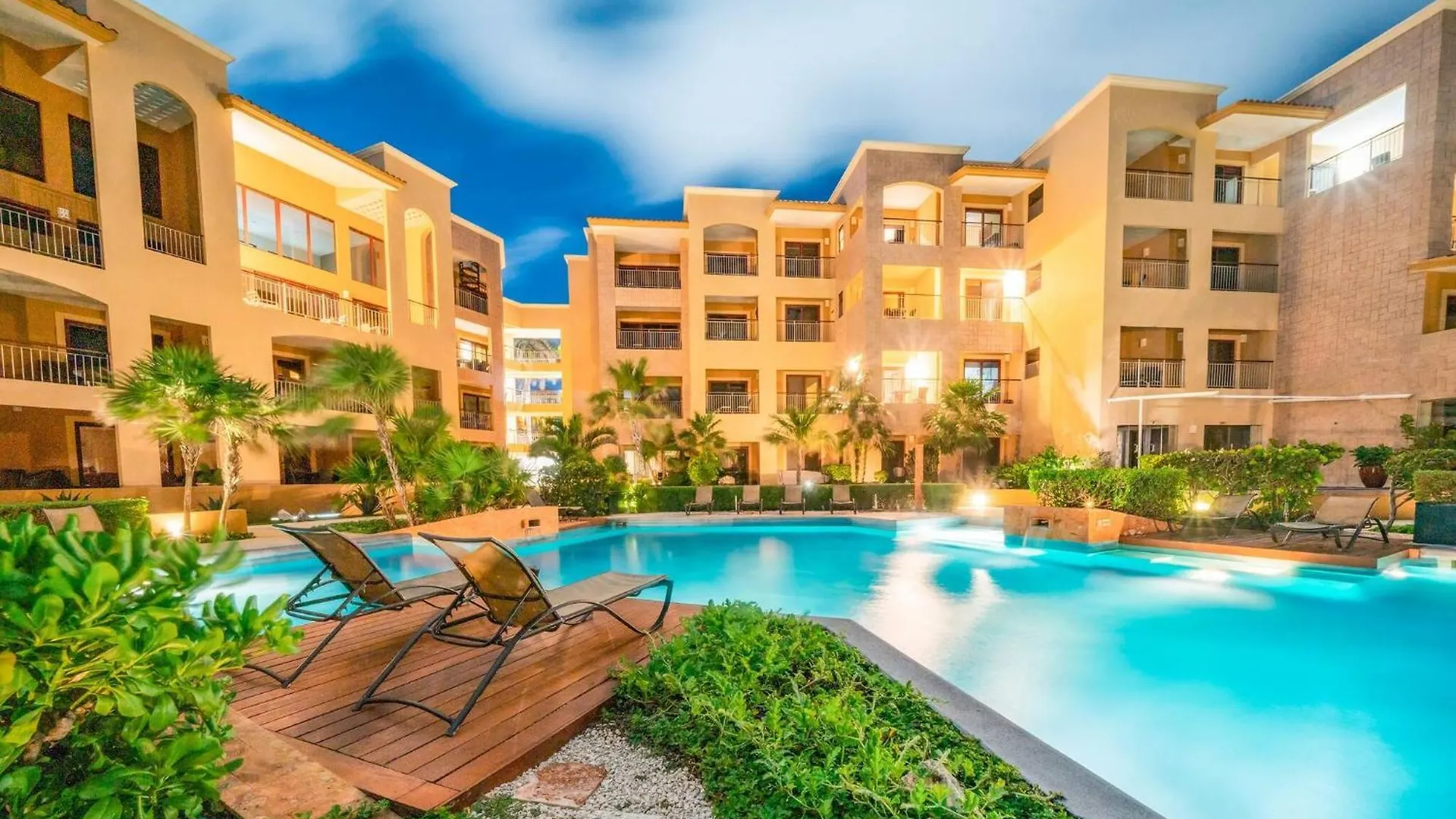 Holiday home Condo Surf 301 - Luxury Oceanview Beachfront With Gym - At El Faro Condos Playa del Carmen