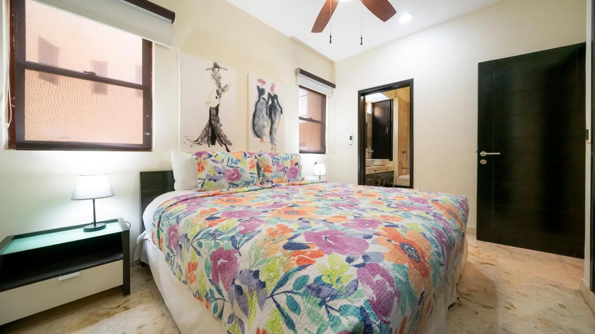 Condo Surf 301 - Luxury Oceanview Beachfront With Gym - At El Faro Condos Playa del Carmen 0*,